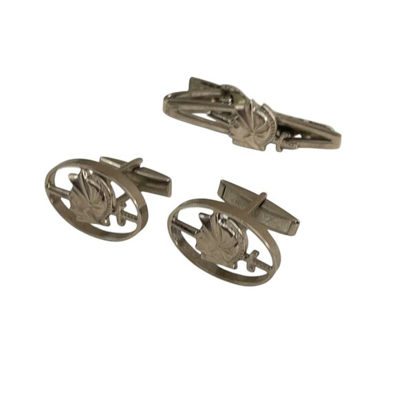 Vintage Triangle Silver Tone Cufflinks & Tie Clip Set Knight Design Mens Accesso - Picture 7 of 8